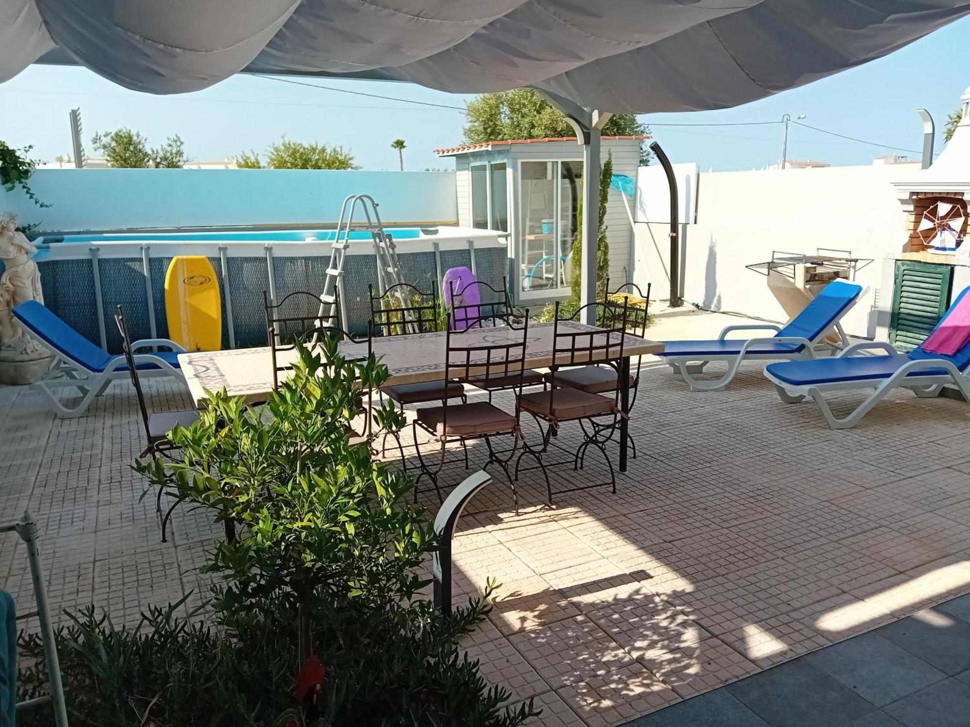 Casa A&a, A Lovely Townhouse Near Algarve Beaches. * Pera